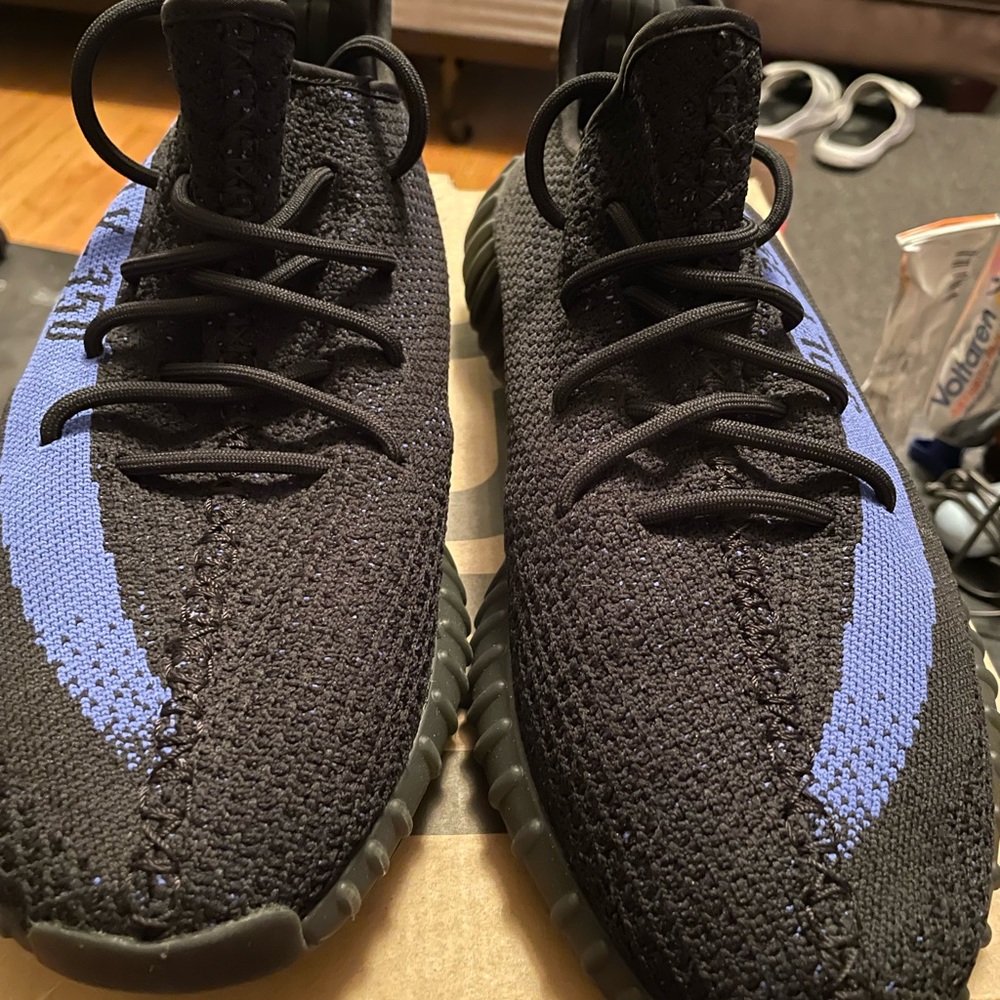 Adidas Yeezy 350 Dazzling Blue